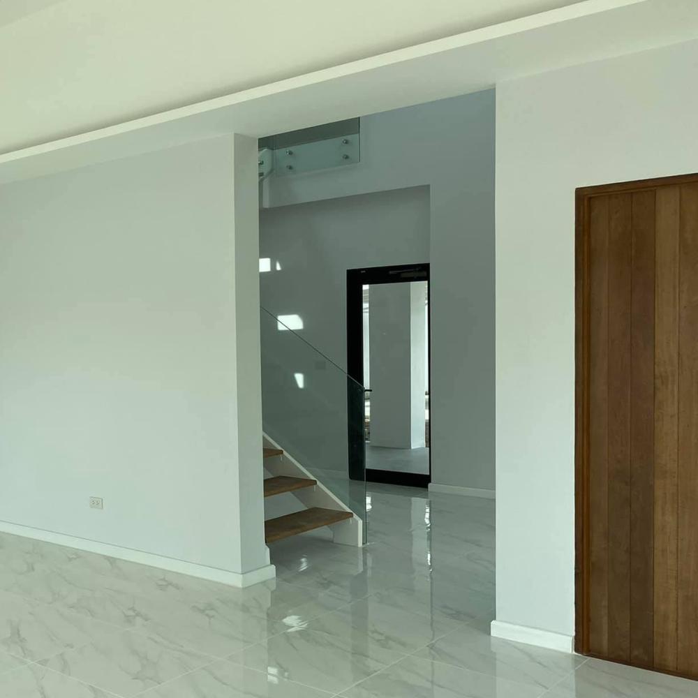 บ้านวัชรพล